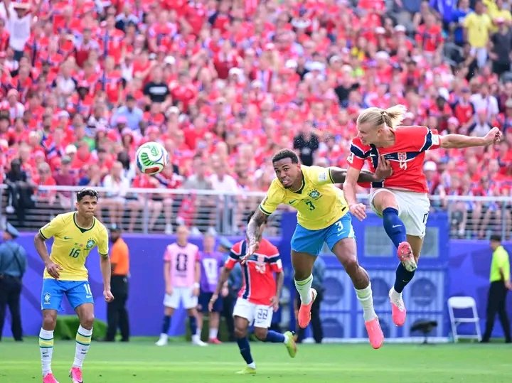 jose_intellect's tweet photo. Uyu haaland Jana katutesea chezaji letu la arsenal https://t.co/PCqKhFyKHo