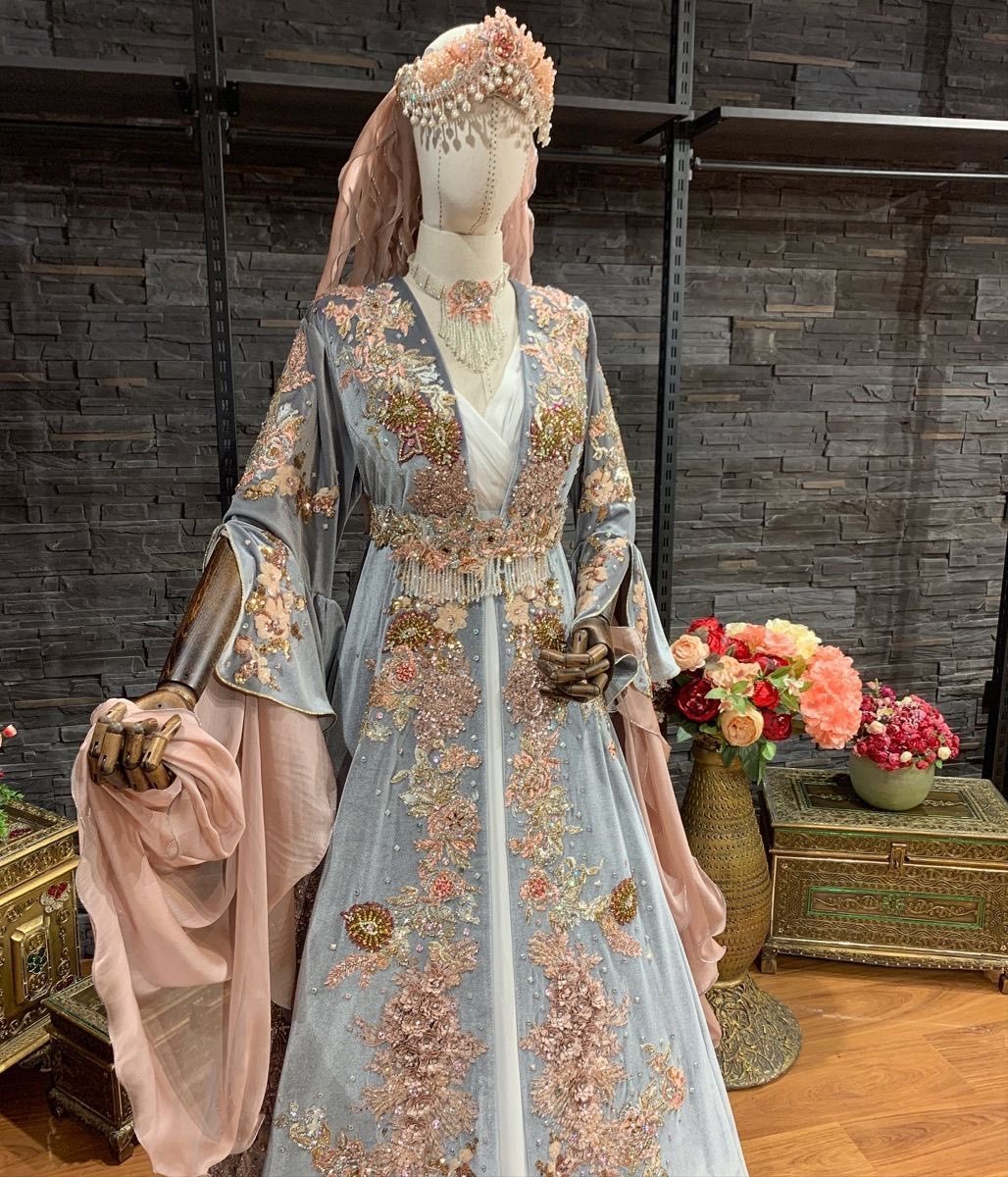 tuurqoise's tweet photo. Turkish etno fashion wedding dress. https://t.co/pgOw9T2NsV