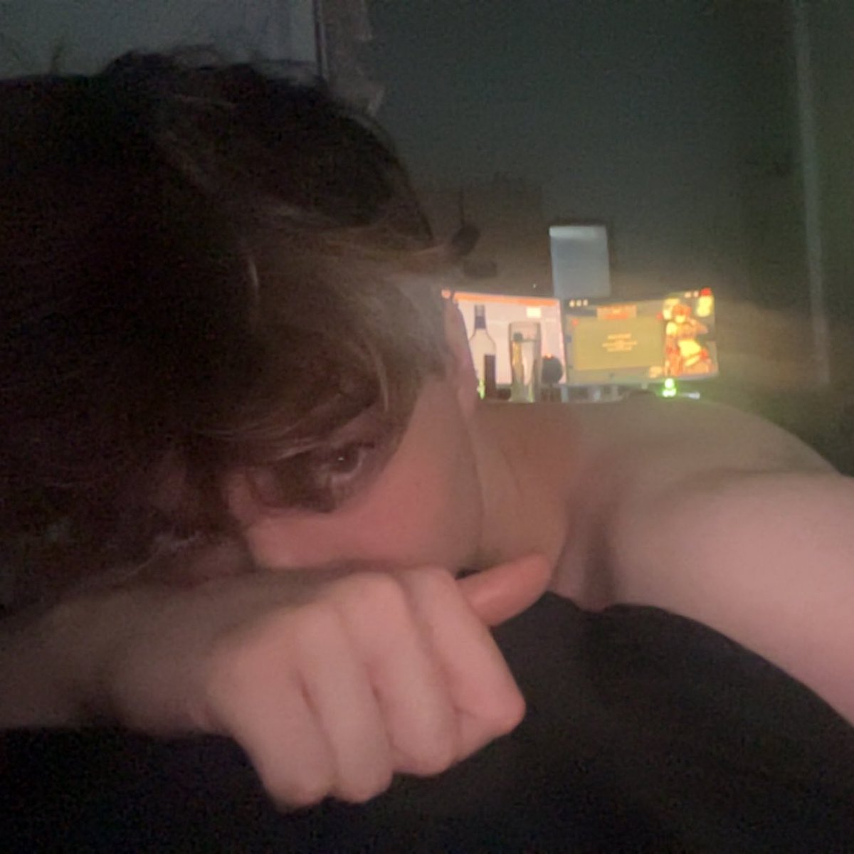 zzackkennedyy's tweet photo. good meowming :3 playing horror whilst drinking on stream today at 7pm :3 https://t.co/ae6rNXkPiN
