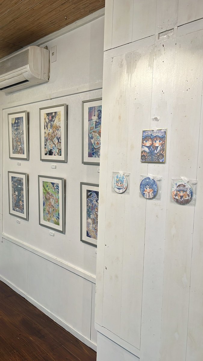 hanata_0609's tweet photo. YUUTAYO！さん仙台個展記録✏️
可愛いが詰まった素敵空間でした✨たくさんお話しできて一緒に写真も撮れて充実した時間が過ごせました！
念願の個展で原画をお迎えする夢が叶って最高に幸せ…！この子たちに似合う額を探すのも楽しみです♡

#yo2space
@yucan_0316 https://t.co/XrnrKp1W9l