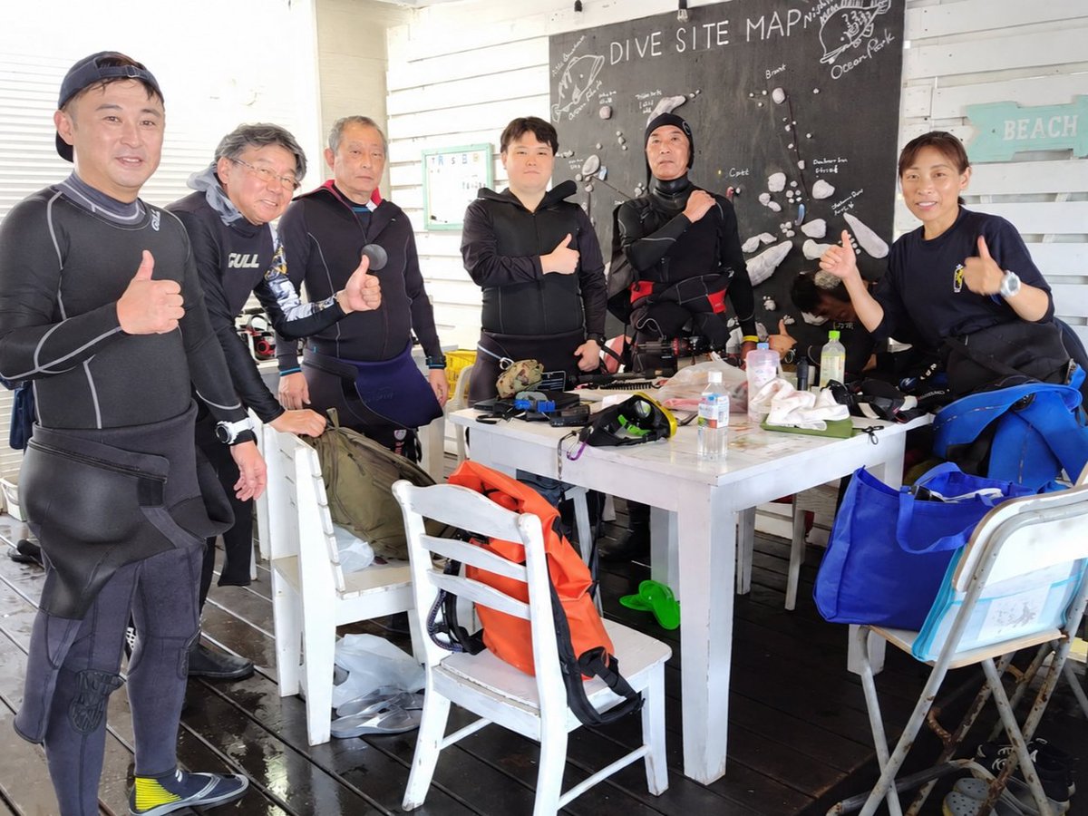 LIGHT_HOUSE1990's tweet photo. 7月5日(日)📍西川名
今回⁡初めましてのお客様も🥰
⁡⁡
⁡雨の影響で透明度は5~8M程。⁡
⁡
⁡⁡それでも、イサキやタカベなど⁡
⁡とにかく魚影が濃い！！！✨⁡⁡⁡
⁡⁡
あっちにこっちに群れいっぱい！！⁡
⁡見所満載なダイビングでした🪇⁡
⁡⁡
⁡皆様ありがとうございました🫶🏻︎⁡ https://t.co/8QzWsunENx