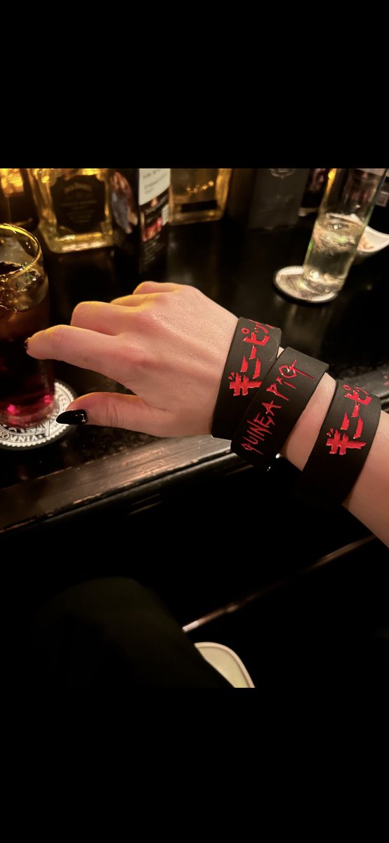 Bar_sinsomnia's tweet photo. whiskeybar sinsomnia open

ギニー20周年グッズたくさんあります https://t.co/pJem1MeOBS
