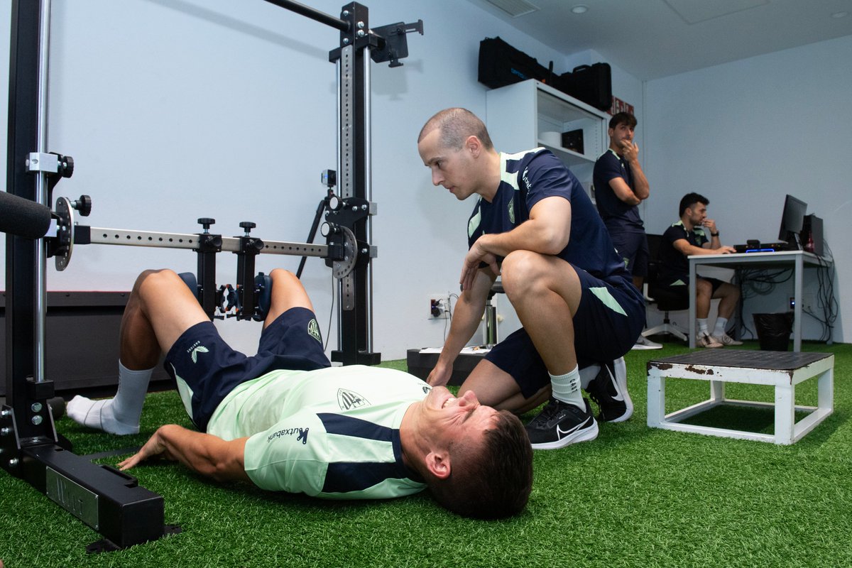 AthleticClub's tweet photo. ✅ Primeras pruebas médicas de la plantilla con @ImqEuskadi 

#AthleticClub 🦁 https://t.co/UMh0ThUUAN