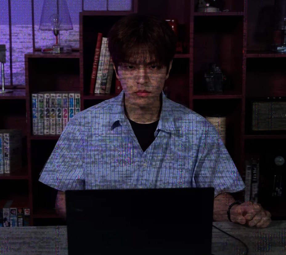 minhoadickted's tweet photo. el que los vigilaba y llamaba era seungmin QUE ES ESTO Y POR QUÉ ME ENCANTA https://t.co/6t0BkEfcOH