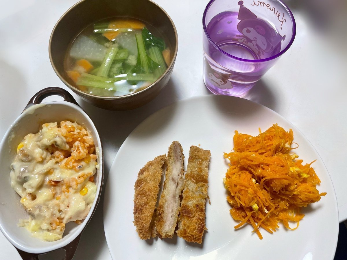 labret_ghost's tweet photo. 昼多かったからお腹あんま空かなくて夜はこんだけにした https://t.co/uPzO4ekM8G