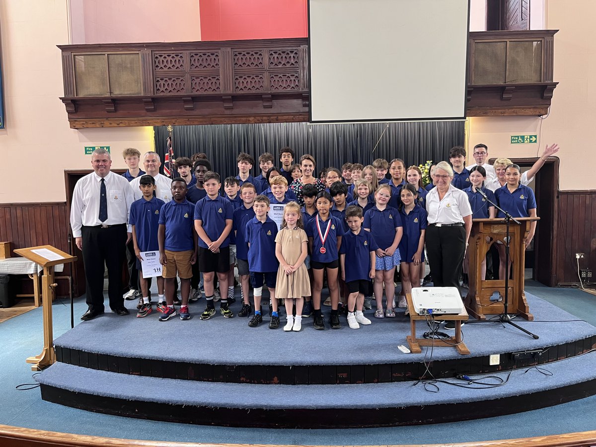 MayorofEnfield's tweet photo. Delighted to visit 10th Enfield Boys' Brigade at Winchmore Hill Baptist Church for their awards presentation.
They are off Mexico to help build a home for a family in need.
Wishing them a safe and successful trip.
#MayorOfEnfield https://t.co/cVv6sNhyO5