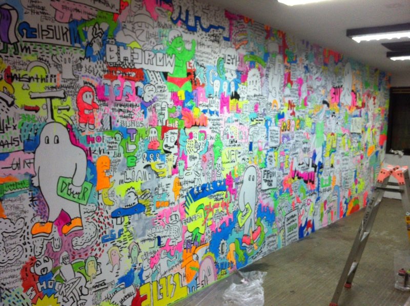 kinokoorchestra's tweet photo. モジパチさんの壁画楽しみだな

galaxxxy店内の壁画、圧巻だったもんなぁ https://t.co/YWPcn0maRT