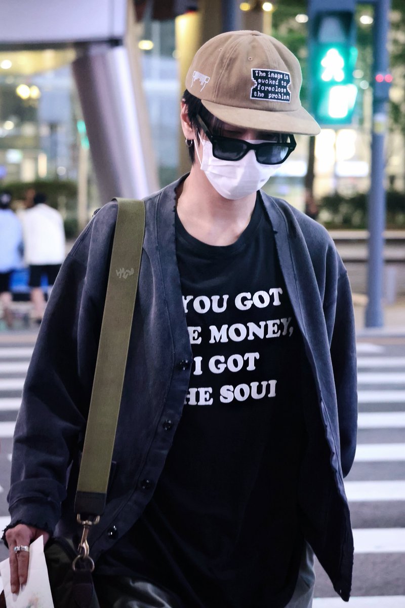 Sungyo_44's tweet photo. 250706 KHH✈️ICN 도착

@shfly3424  들어가서 잘 쉬어~ 고생했엉

#YESUNG #예성 #艺声 #イェソン
#SUPERJUNIOR #슈퍼주니어 https://t.co/d2h0Nfa4xT