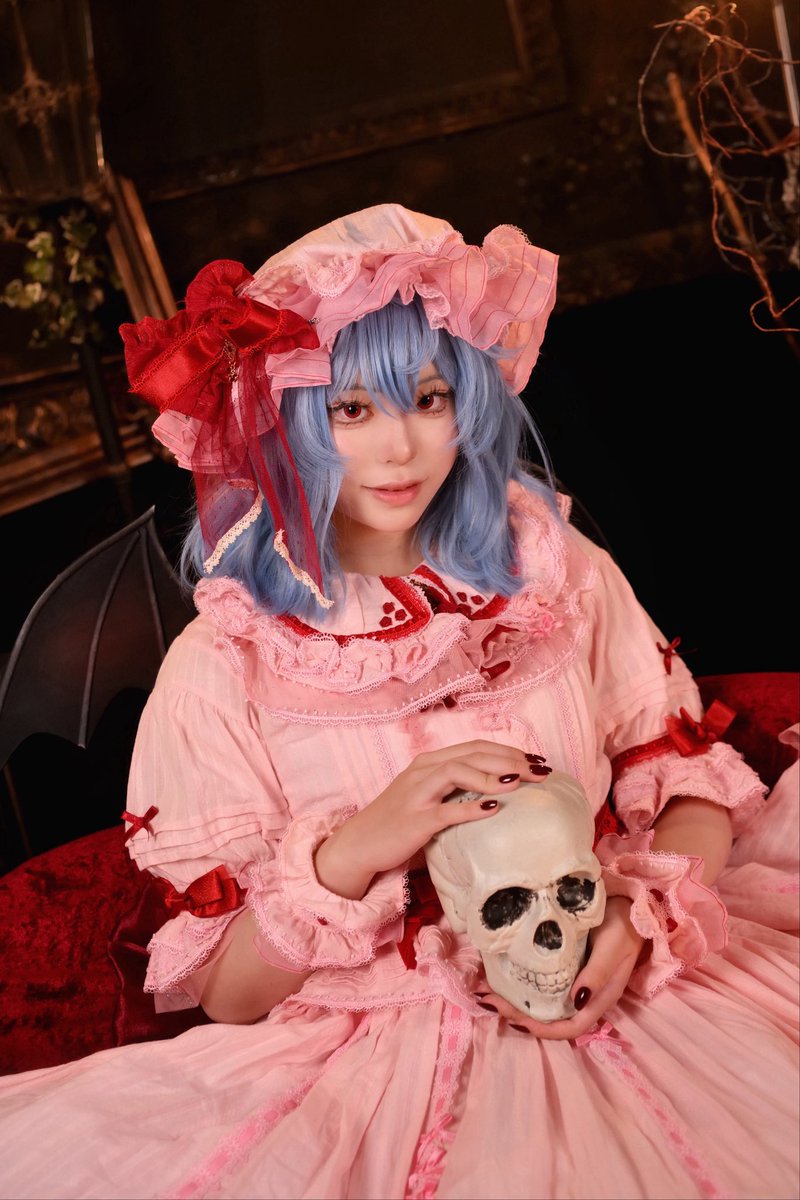 tku_s07's tweet photo. cos レミリア・スカーレット🌹 https://t.co/DV9ultZ0mJ