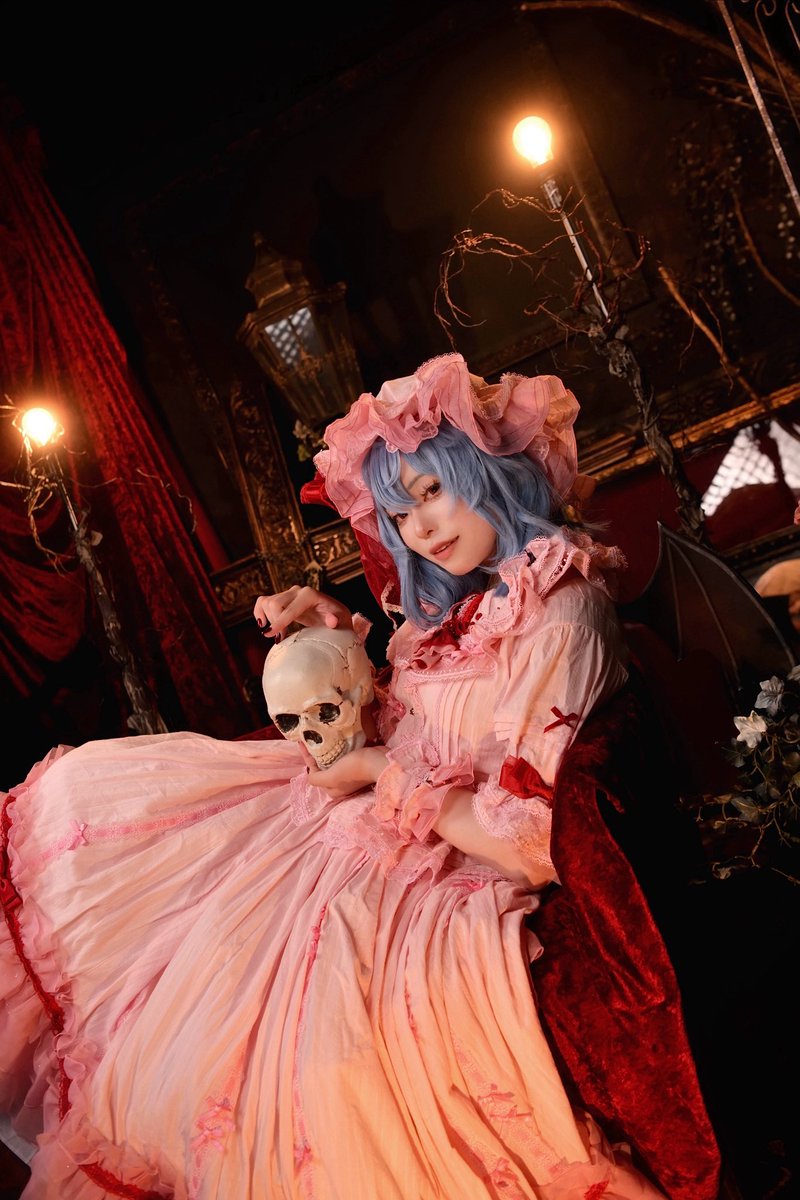 tku_s07's tweet photo. cos レミリア・スカーレット🌹 https://t.co/DV9ultZ0mJ