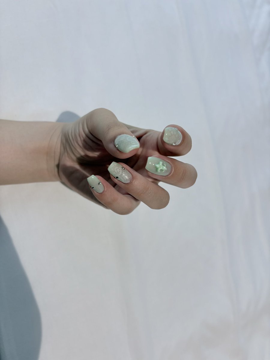 noidea23__'s tweet photo. 🍋‍🟩🌿 https://t.co/YczCFjNWZb