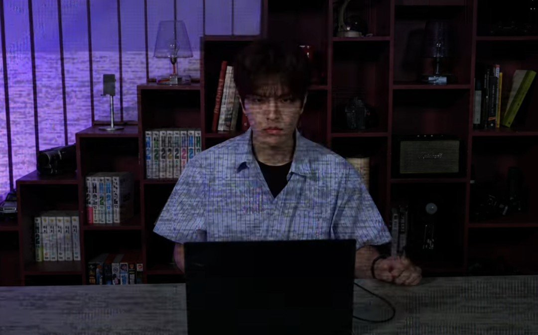 MlNHORIZON's tweet photo. mr. yoo byungjae glitched and turned into seungmin at the end 😳 https://t.co/jAp9xVOEmt