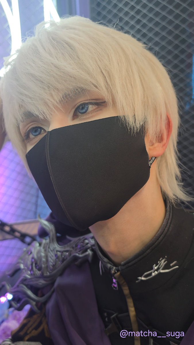 Kazuzayne's tweet photo. This is how exactly Xavier eyes 😭 https://t.co/EU7xbGmNxb