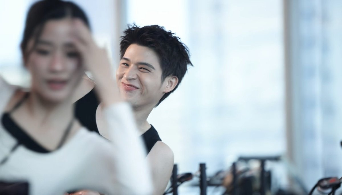 skynanilyn's tweet photo. วนดูได้ทั้งวัน สบายใจละ อยากได้สัก1ชม.เป็นขั้นต่ำด้วยซ้ำอ่ะ

SKY TU PILATES CLASS

#TRENDTOร่างทองEP9
#skywongravee #tontawan https://t.co/HtmJKLrB4s
