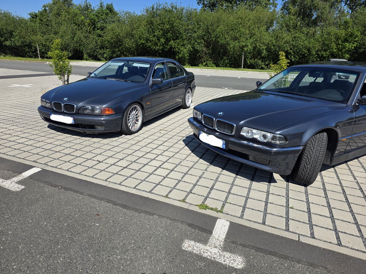 mcprhn's tweet photo. @Fettermans_Iump @MemesOfCars A Lexus is not as beatifull as that https://t.co/0S2X68acEW