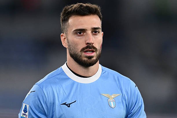 MaldiniL6m's tweet photo. Mario #Gila is getting closer and closer to join, Gila's agent #Camano  is in #Rome to present Milan's offer of €25M+Bonus which is in line with #lotito's request. Deal 🤝 can be closed anytime soon https://t.co/D2Wuou0Ymk
