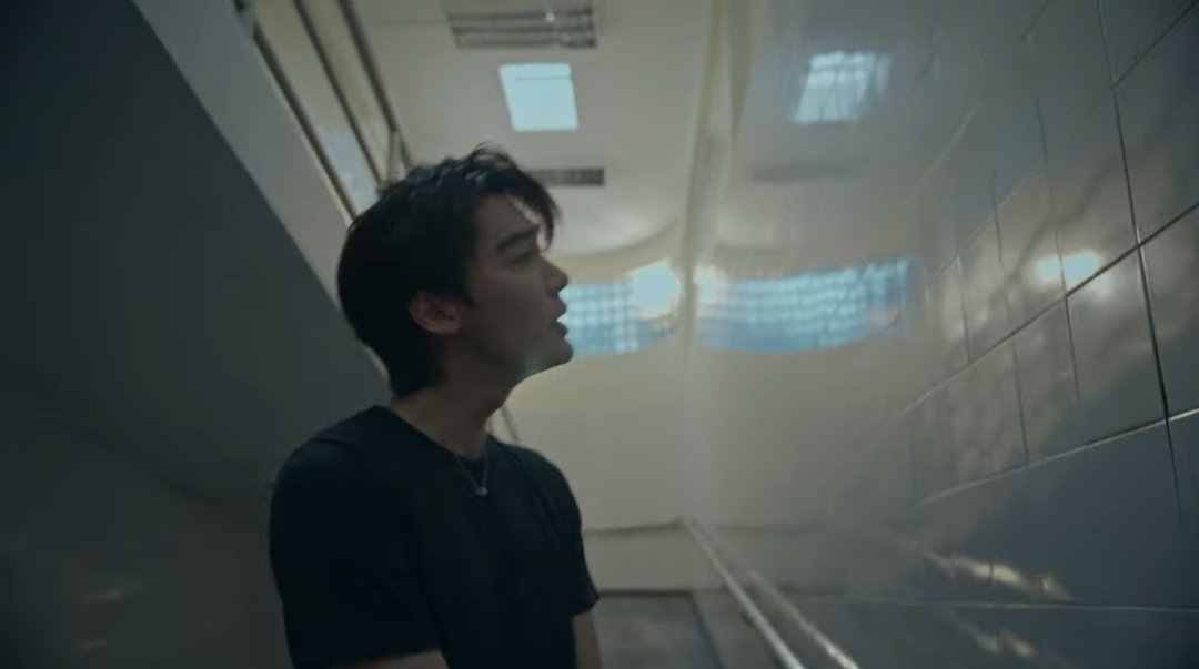 oceansbnn's tweet photo. DEW CAKEP AMAT KAOSAN

#TrueColorMV 
#MrKillSeries 
#dewtee https://t.co/Wo9pzcKVKS