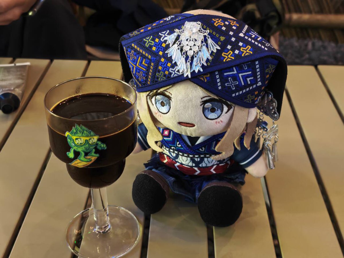 Mif_MUSECA's tweet photo. 233商店打卡
定价确实高，但是也尝到了久违的农舍艾尔（甚至生啤）和酱油感爆炸的帝国甜品世涛 https://t.co/tiLEsUxXqq