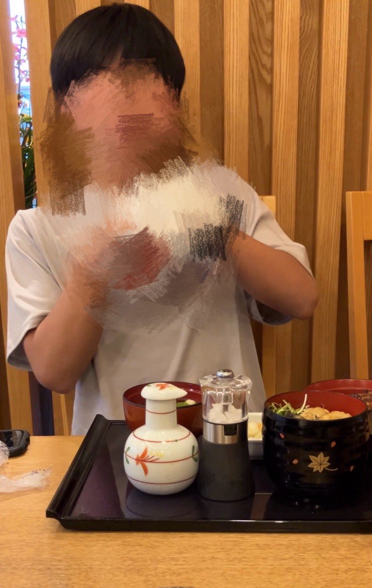 nemuiy79a's tweet photo. 誰か話そ　09やで https://t.co/aXGmjyvpM6