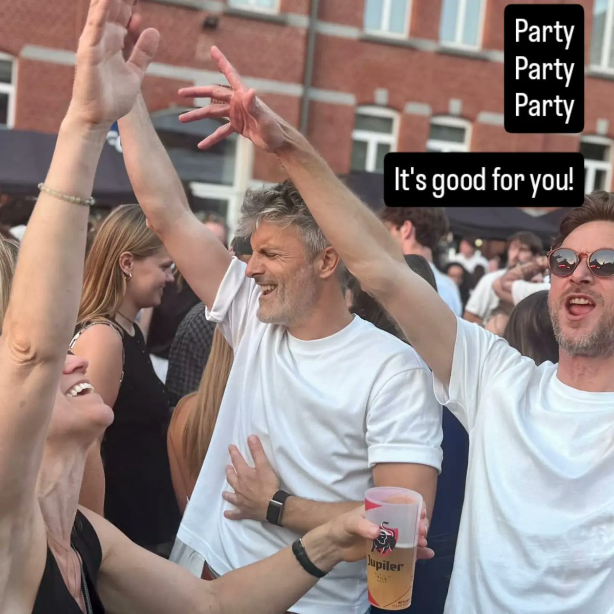 fxvannini's tweet photo. Party, it's good for you! https://t.co/6LneG0LJys
