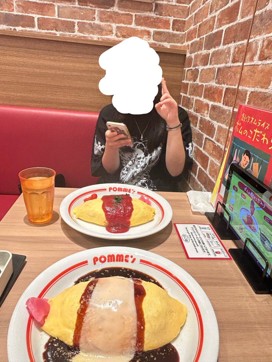 famiusagi's tweet photo. 今日はイオンモールでショッピングデートに行ってきた！！！

トイストーリー5は全員観た方が良い作品の構成が素晴らしいし、5回くらい泣きました😭
また観たいね〜 https://t.co/qor881MTCO