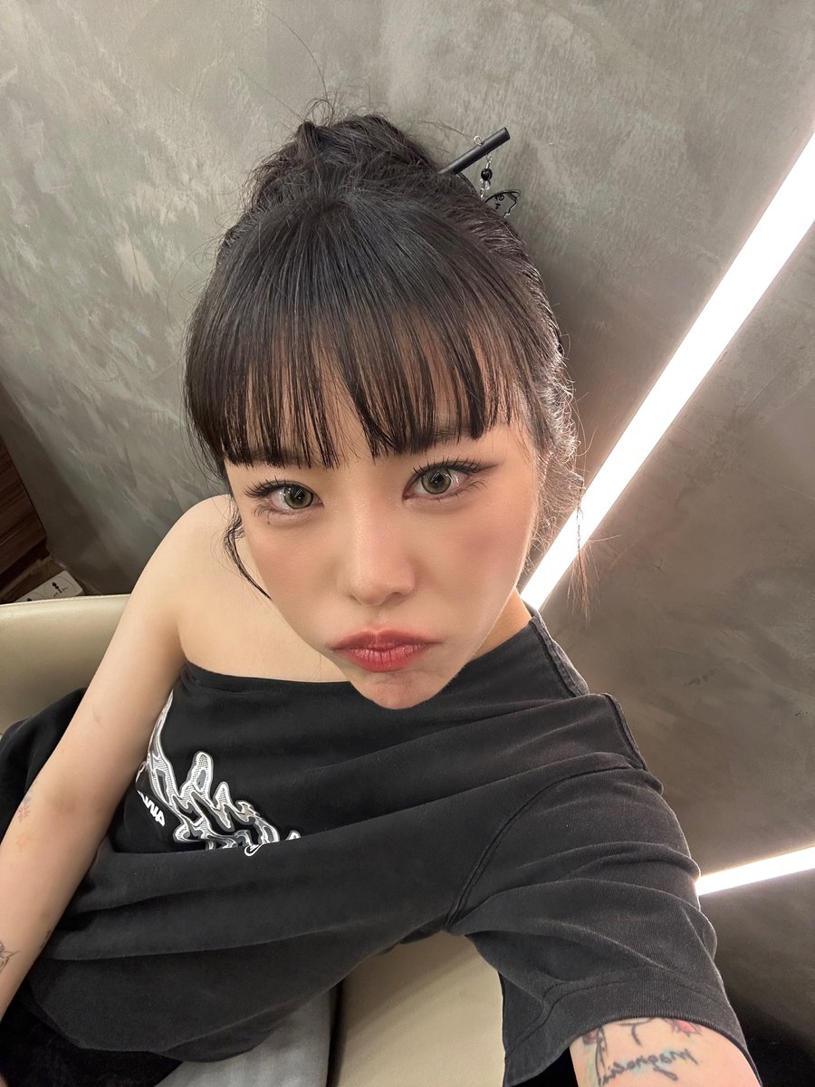 WHEEIN VietNam🐶휘인 베트남 tweet media