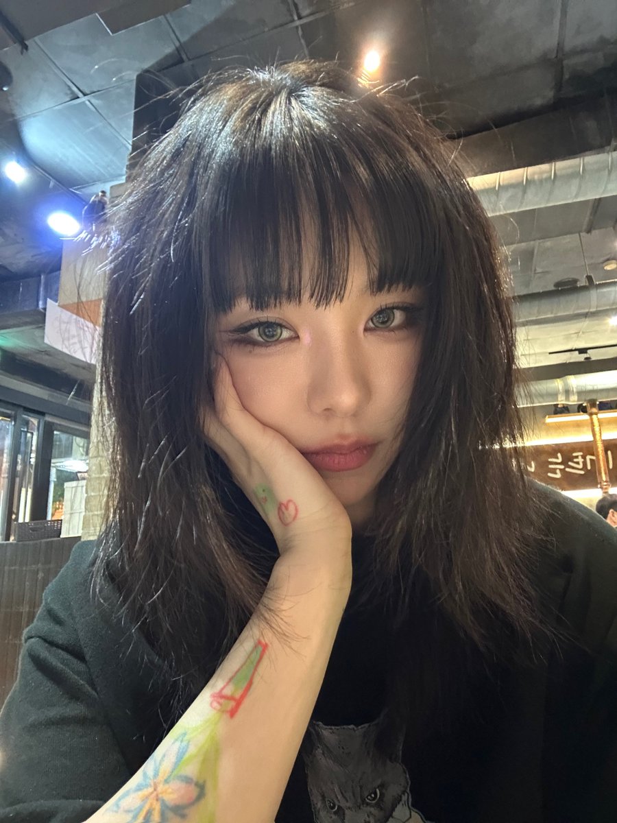 WHEEIN VietNam🐶휘인 베트남 tweet media