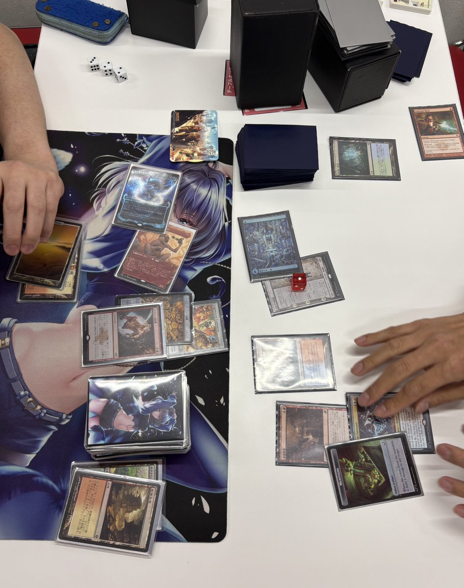 hareruya__akiba's tweet photo. 【大会情報】
本日開催のイベントは
17時『コマンダー交流会：甘口』4名
19時『モダン』3名、『レガシー』5名、『ミドルスクール』3名、『コマンダー交流会：甘口』12名
にご参加いただきました‼️ありがとうございます😉

コマンダー交流会：甘口の勢いが止まりません🔥昨日は驚きの22名🤩 https://t.co/0yYVWAvv2A