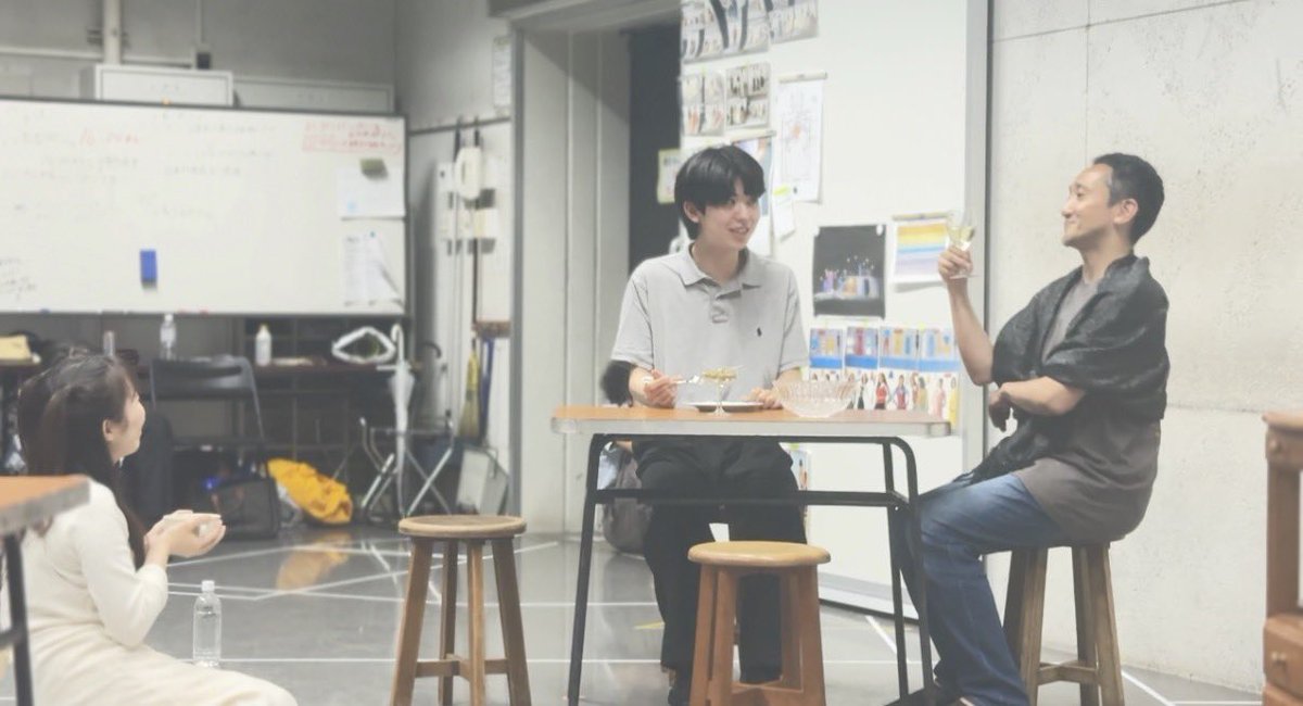 aogumix's tweet photo. 本作は、現代を生きる私達への人間賛歌。
そして、時代を丁寧に見つめ捧げる、鎮魂の祈りの歌です。

青☆組vol.28 劇団化15周年記念公演 第二弾  
『パール食堂のマリア』  
作・演出　吉田小夏  
2026.7.17-20 @吉祥寺シアター 
⚓公演詳細🎫https://t.co/P1TKxz2vmp https://t.co/gz58bBtoMt