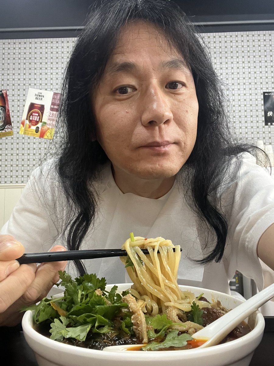 hjfreaks's tweet photo. パクチー🌿祭りw https://t.co/Xq0Uvq3Bck