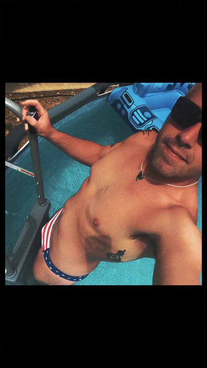 tfolk5561's tweet photo. Happy 4th 🇺🇸 https://t.co/N7yoLN46WL