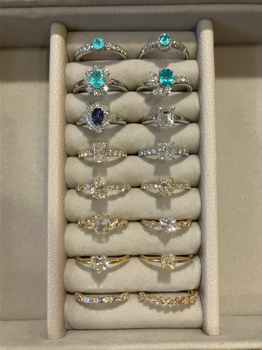 popom1129's tweet photo. 前に使ってたスタッカーズのジュエリーケース💍
ジュエリーは映えるのだけど全部入らん🥺

新しいジュエリーボックスが欲しい🤩
早急に欲しい✨ https://t.co/G9Ia6xhlxq