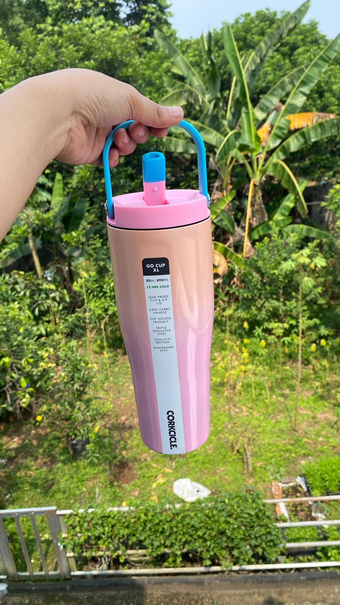 noturjeez's tweet photo. mau nawarin tumbler pinky💗🤏🏻

tanya pricelist langsung aja (082226580324)
bisa co via oren! 
harga under 500an bebbb https://t.co/7wZunhWX6A