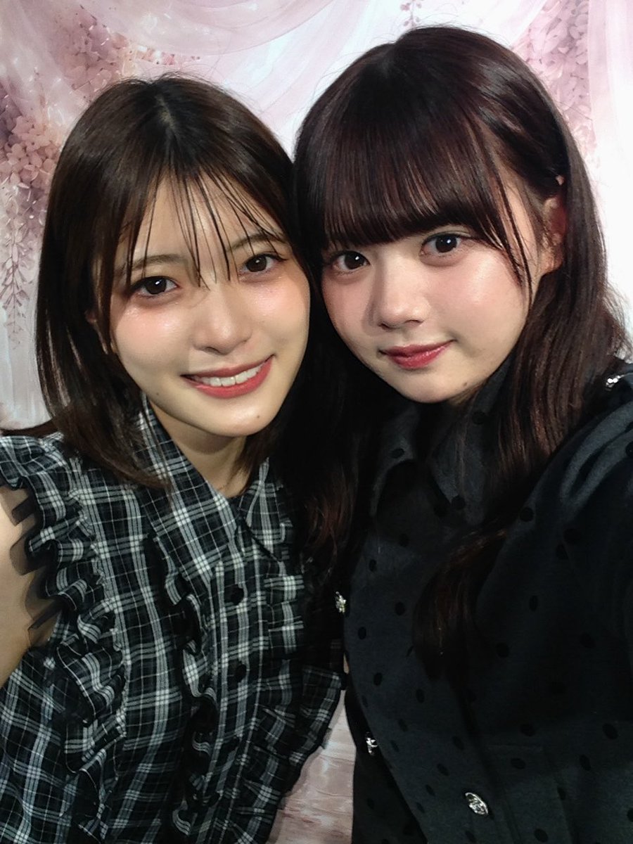 aibaseira0819's tweet photo. ありさと一緒に大好きなriendaさんの展示会に行ってきました♡
20周年おめでとうございます🎀 https://t.co/220MP1WSE6