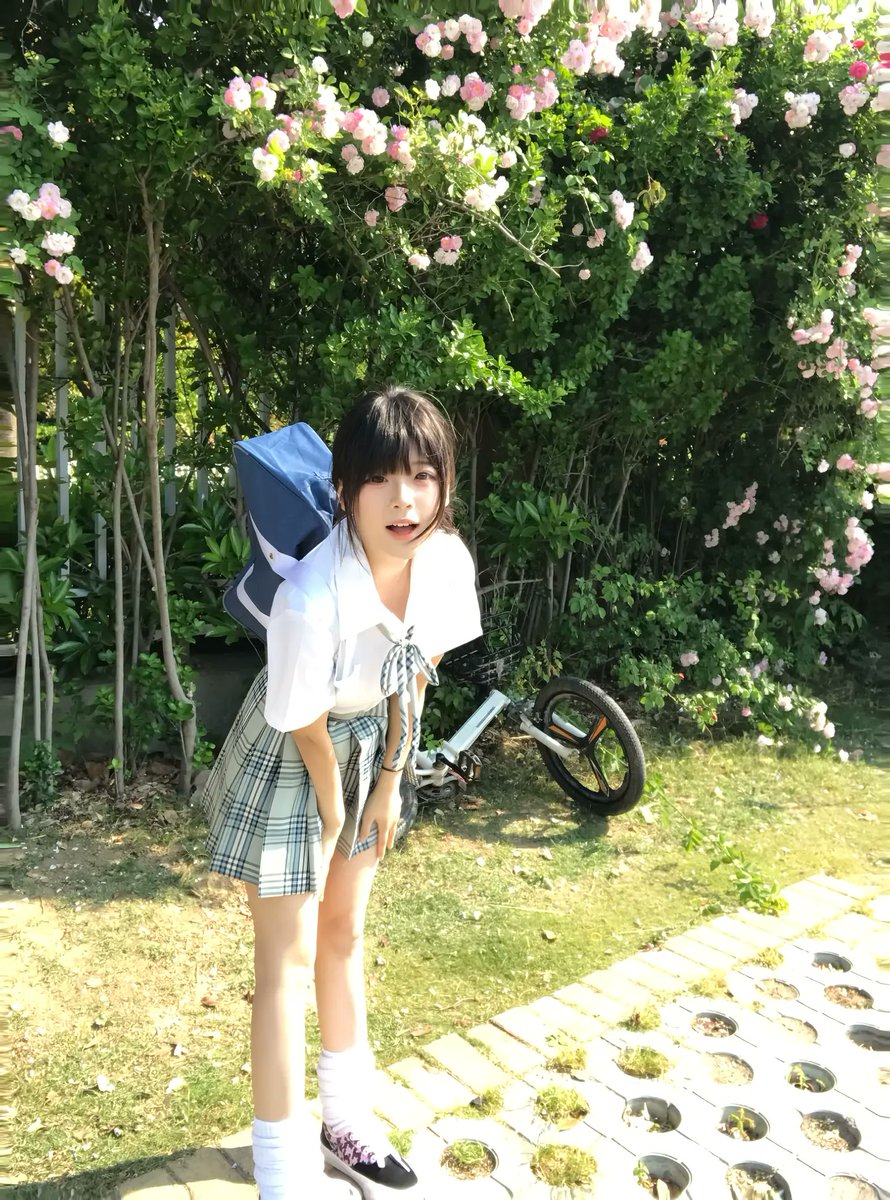 Nekrytyi's tweet photo. 重新变成陌生人 何常不是一种待我们如初 #jk  #日系 #古早 https://t.co/tUtioc2hf6