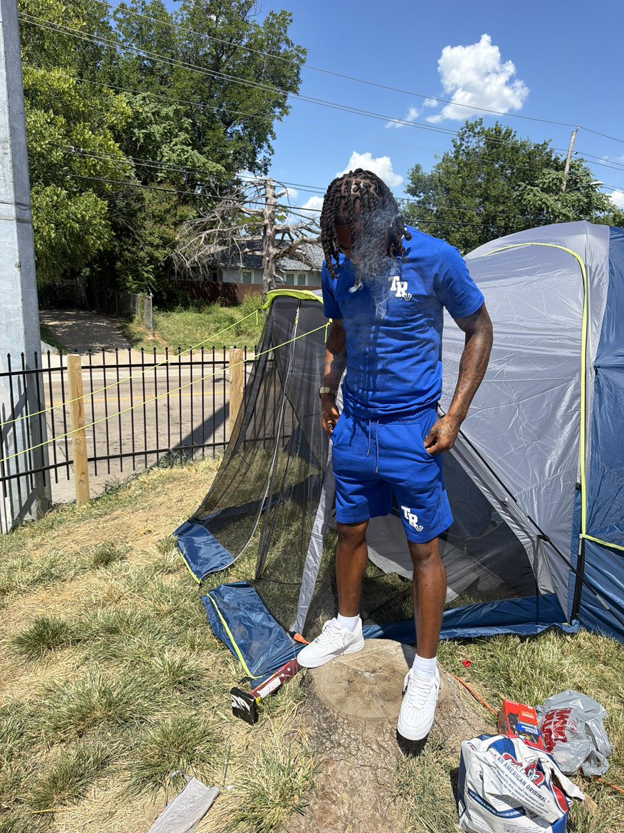 Chrisbornfly1's tweet photo. 🏌️‍♂️ Wanna eat me ho ? get on ya knees den 💯 https://t.co/TDbNB8D5Y0