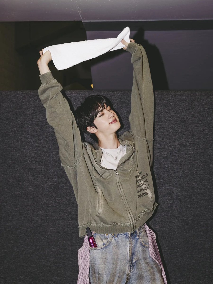 JinStreamsArg's tweet photo. Argmy..
Sepan disculpar la demora. Esta admi estuvo un poco enferma y también con bastante trabajo estos últimos días🥹

A lo largo del día estaremos compartiendo los banners ganadores junto con las aclaraciones e información correspondiente.

Gracias por la paciencia y por acompañarnos siempre.