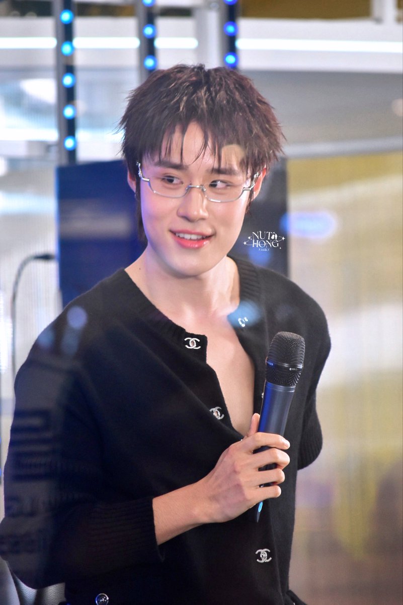 NutHongFamilyTH's tweet photo. 📸 06072026 NUTDAN TASTY PRESS TOUR DAY2

เทสดีแบบว่า Love เลยยยย❤️‍🔥🤓

NUTDAN  SOLO PT D2
#TastyNUTDAN_Presstour
#TMCLIVExNUTDAN
#nnutdan https://t.co/oTk2NmwAeG