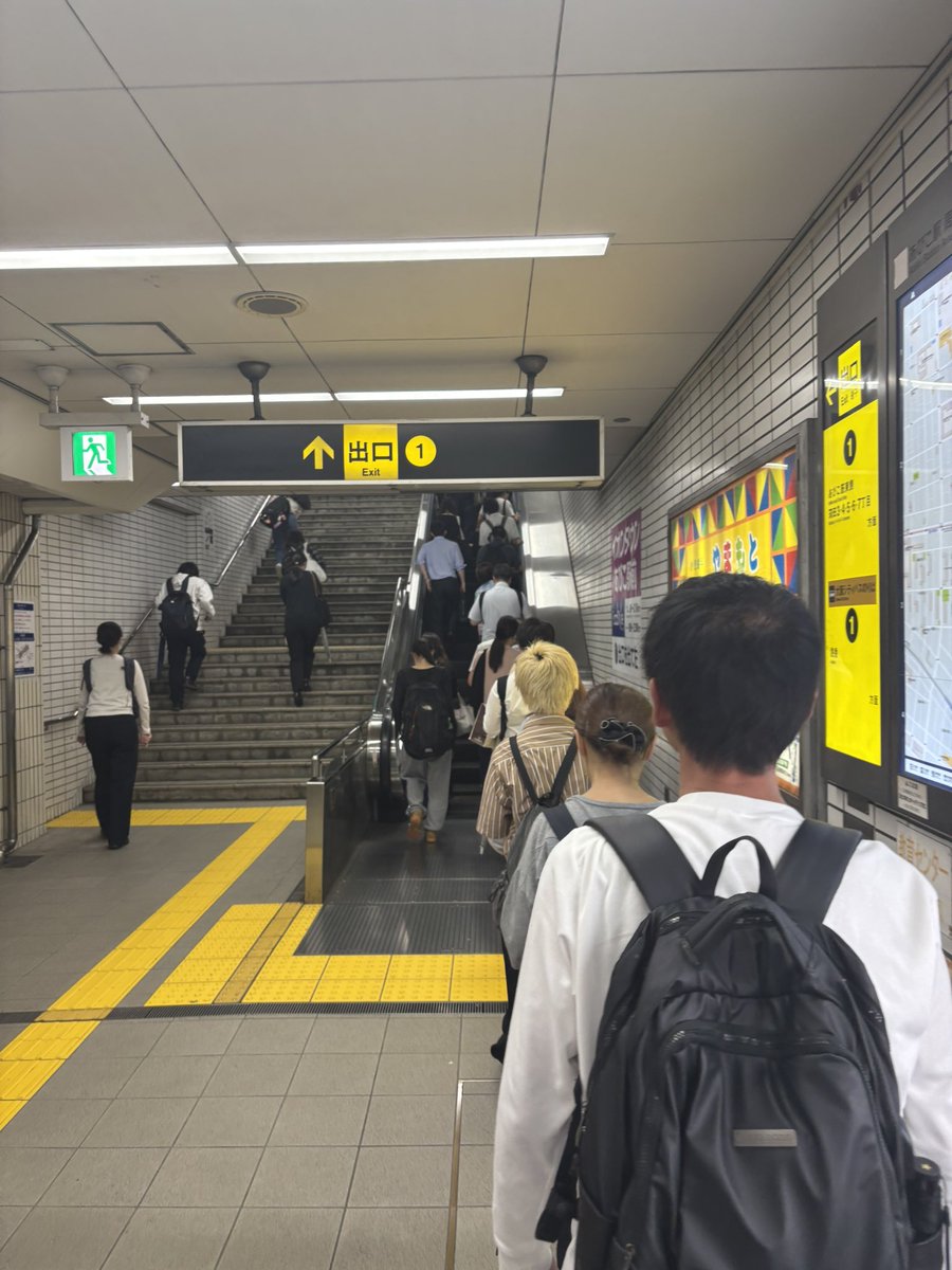 iekei_no1's tweet photo. 御堂筋線あびこ駅下車1番出口出てすぐの商店街を抜けた所に明後日8日にオープンの「ほり家」へ。
大阪で満足できる横浜家系ラーメンを食べれるお店が増えた事、そして家から近い事。
とても嬉しく思います◎
大変美味しゅうございました🍜
#ほり家
#大阪横浜家系ラーメン https://t.co/QlTS8h8JVe