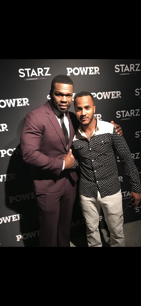 DJQUICKSILVA's tweet photo. Happy Gday to my guy @50cent 💯 

#FunFact -Did you know I was one of the DJs on the Roc The Mic Tour back in 2003 starring 50cent,Jay Z,Missy,Busta,Fab & Lil Mo ?

Im doing a Best Of 50cent mix at 9a #QuickMix on @quicksilvashow on @92qjamsbmore and then again at 5p for #ClockOutMix on @939wkys & @92qjamsbmore 📻 

P.S. I remember giving 50 one of #FamInTheMorning hats then seeing him rock it on tv 😎

#QuickSilva