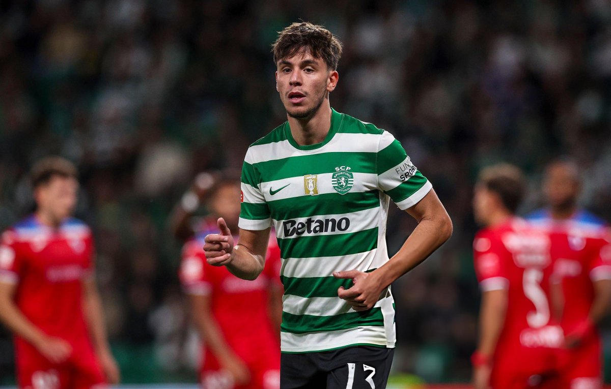 Sporting_CPAdep's tweet photo. Vagiannidis reconhece que ficou aquém das expectativas e está focado em provar que não foram em vão os €12M pagos pelo Sporting CP ao Panathinaikos. (@abolapt)

Existiu uma reunião com a estrutura do futebol verde e branco na reta final de 2025/26. Nesse encontro, os responsáveis do clube mostraram-se convencidos de que a primeira época em Alvalade foi apenas de adaptação a uma nova realidade futebolística e social, acreditando que o atleta tem tudo para demonstrar o seu valor na época que aí vem.