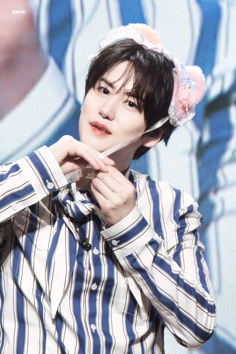 wrzx0329's tweet photo. 𝟐𝟔𝟎𝟕𝟎𝟓 𝐇𝐨𝐭𝐞𝐥𝟐𝟎𝟑 𝐢𝐧 𝐒𝐇

🍁

@GaemGyu 

#KYUHYUN #규현 
#キュヒョン #圭贤 https://t.co/cbg5BG2Pvw