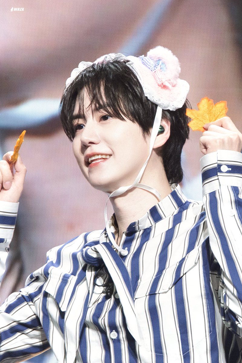 wrzx0329's tweet photo. 𝟐𝟔𝟎𝟕𝟎𝟓 𝐇𝐨𝐭𝐞𝐥𝟐𝟎𝟑 𝐢𝐧 𝐒𝐇

🍁

@GaemGyu 

#KYUHYUN #규현 
#キュヒョン #圭贤 https://t.co/cbg5BG2Pvw
