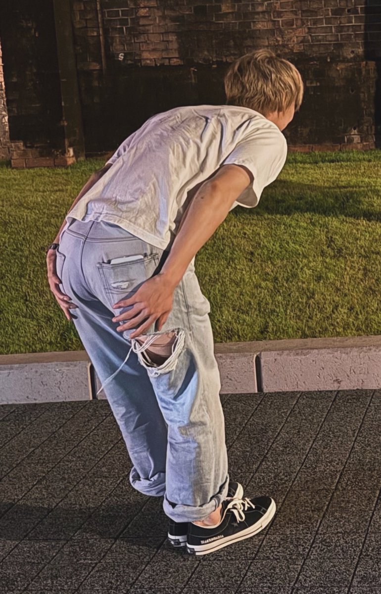 rang_inthe_dark's tweet photo. 나진짜깜짝놀랏네 이게무슨일이지?ㅁ바지에서 무슨일이벌어지고잇은거야??? https://t.co/clSQAteIpN