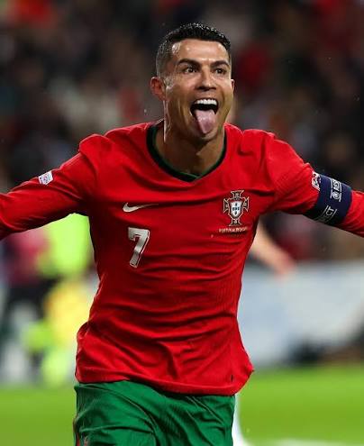 sinad1280's tweet photo. Tonight we’ve got an exceptional match: old Ronaldo vs young Yamal. Personally, I want Portugal to win this game, but its a tough one and really hard to predict. According to Polymarket predictions, Spain has a higher chance of winning.
@Polymarket @PolymarketSport https://t.co/T32qgalz6q