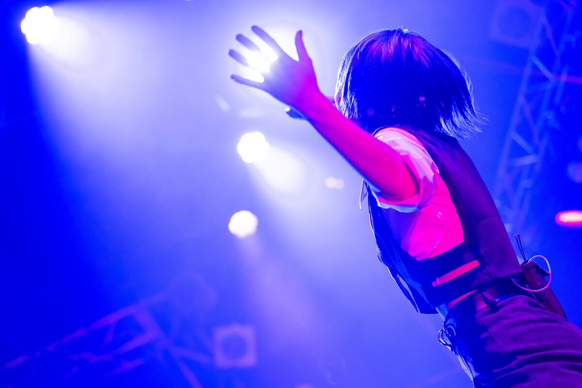 natalie_mu's tweet photo. シユイ、ワンマンライブでサプライズ披露の新曲「リンカルネーション」リリース
https://t.co/9b0oWLLSwj

#シユイ https://t.co/blmpK7xVfU