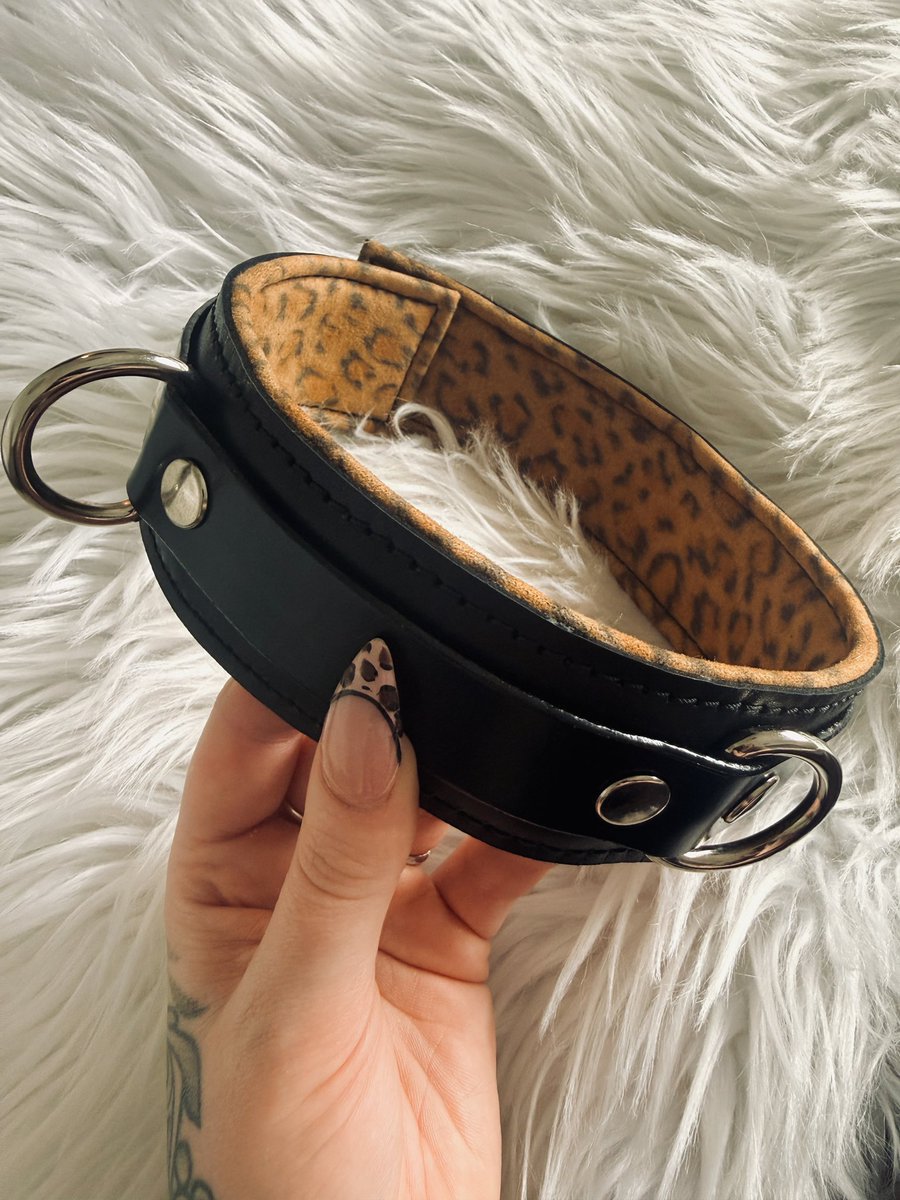 GoddessZarajfox's tweet photo. My dream set of cuffs &amp; collar has finally arrived, and I couldn’t be happier. 🖤🐆 The details are everything, and I’m already obsessed. If you had to choose just one piece to wear or admire, which would it be? Tell me below. 👀✨ https://t.co/OL9zqkmlNr