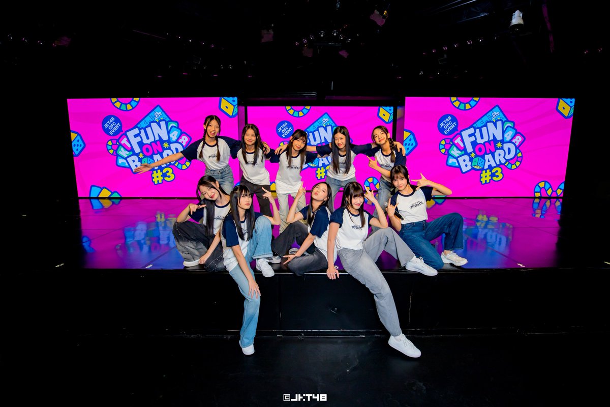 beanicemannn's tweet photo. TUNGGU TUNGGU TUNGGU,
ADA YANG MAU AKU SAMPAIKAN...
W/@ArifLaksonoU 
LET'S ENJOY OUR NEW VIDEO #BisikBisikOpini Eps.7
THANK YOU TRAINEE 😭🥺
https://t.co/BKoFuv85vh https://t.co/Wqr3PO0se4