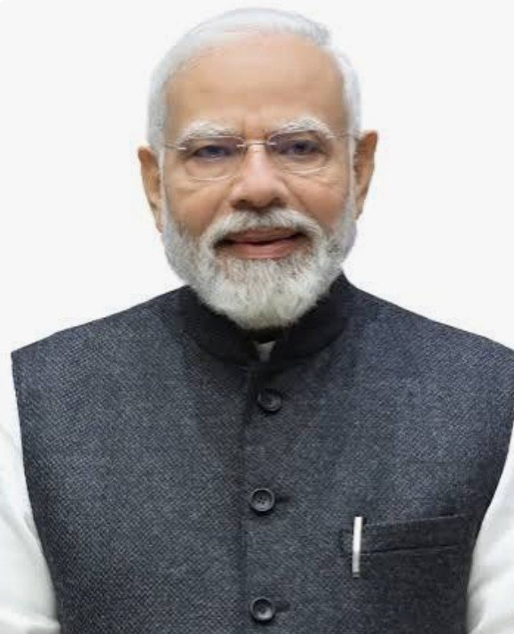 Sheetal2242's tweet photo. मोदी जी ने आज से 2 महीने पहले कहा था कि विदेशी यात्राएं कम करें।

लेकिन वो खुद पिछले 2 महीने में 11 विदेशी यात्राओं पर जा चुके हैं।

न ये रूल मोदी जी पर लागू नहीं होता है। https://t.co/l8MVk3x4aW