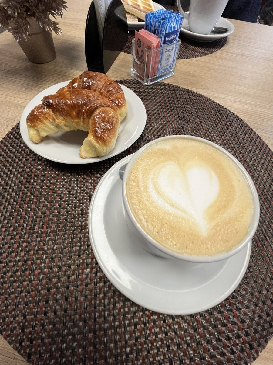 Mistress_Sof's tweet photo. Hey losers, buy me a morning coffee at my favorite place #thone #findom 

https://t.co/WKey2IJ0c8 https://t.co/63uKIt75n1